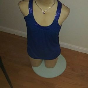 A guess jeans muscle tees